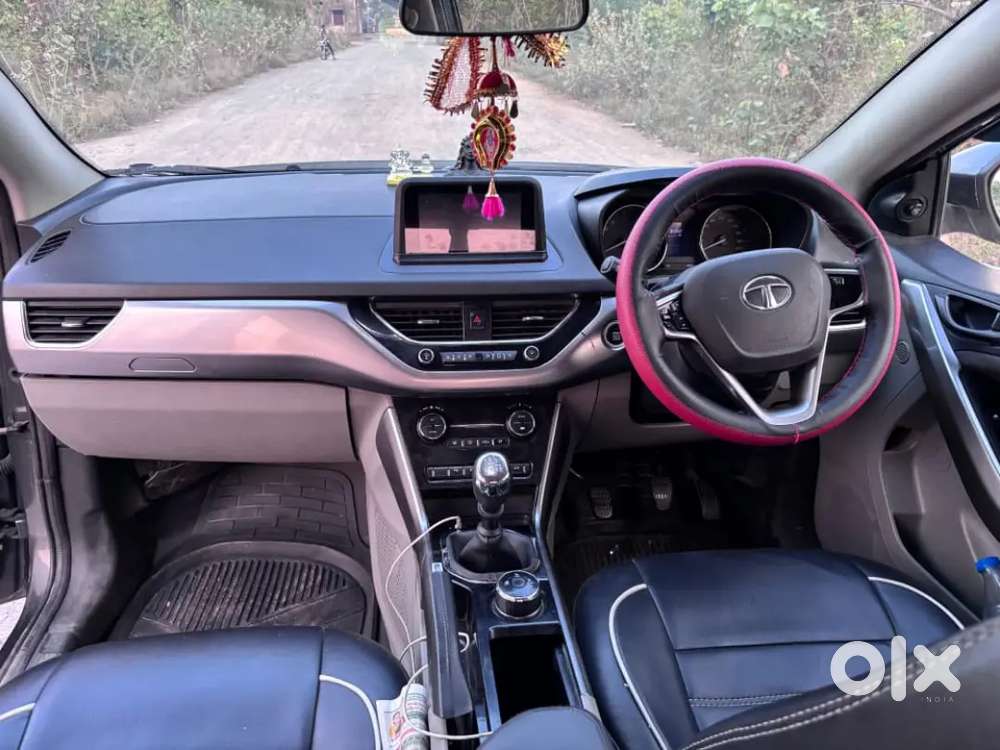 Tata Nexon Xz Plus Dual Tone Push Start