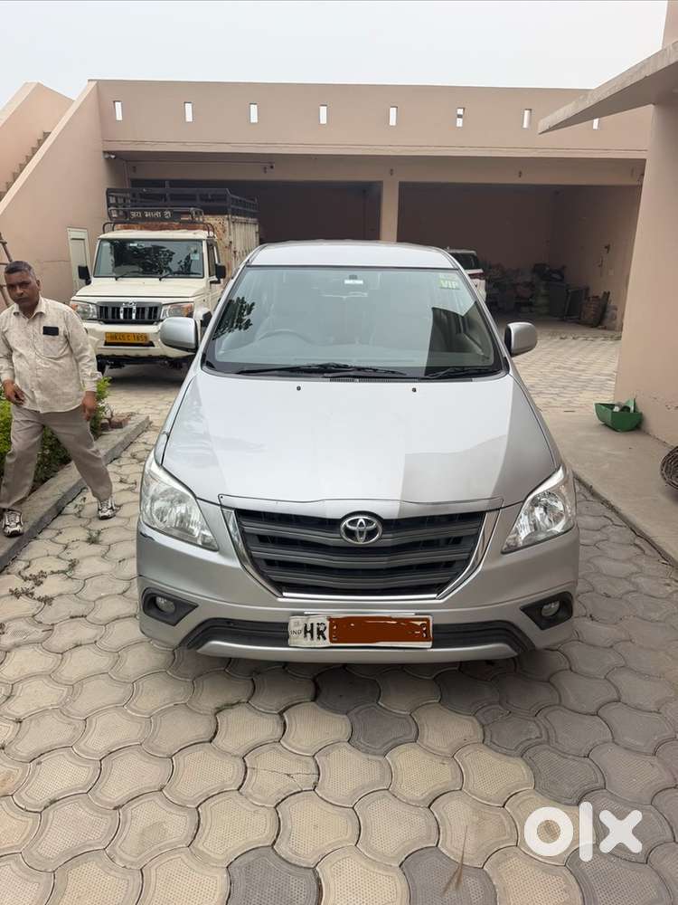 Toyota Innova Diesel 2014