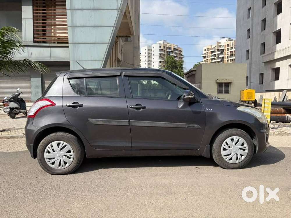 Maruti Suzuki Swift Vxi, 2017, Petrol