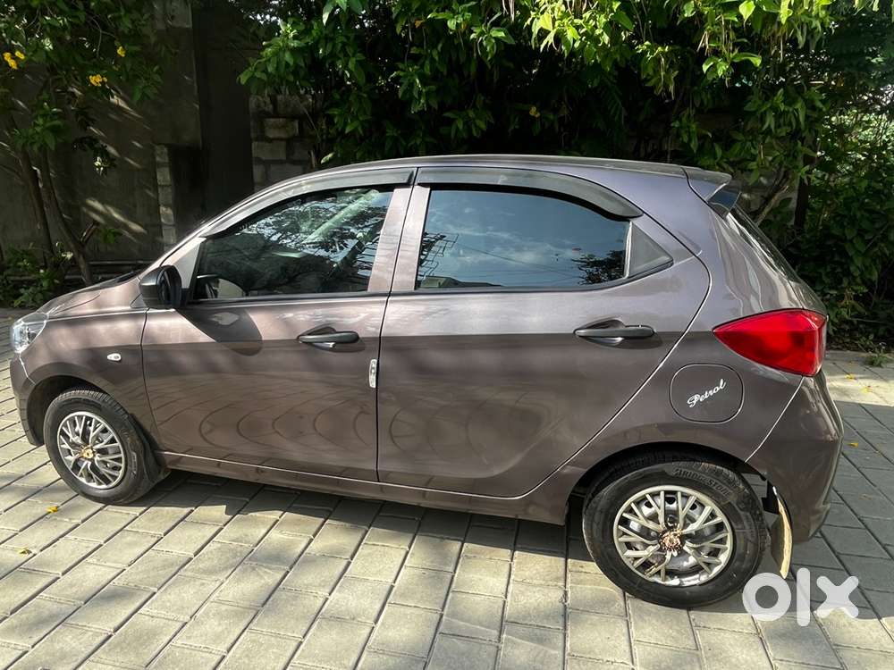 Tata Tiago 1.2 Revorton Petrol 2017 Manual -63k - Km Driven