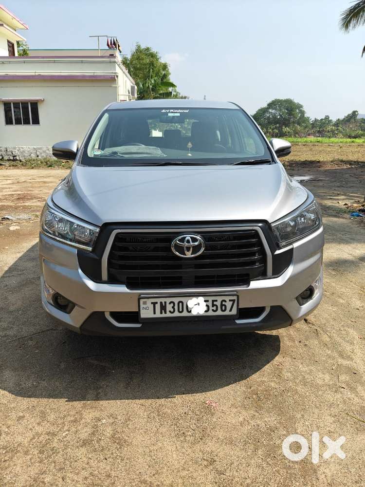 Toyota Innova Crysta [2020-ongoing] 2.4 Gx 8 Str, 2024, Diesel