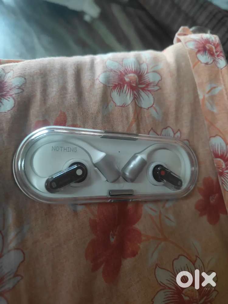 Ear nothing
