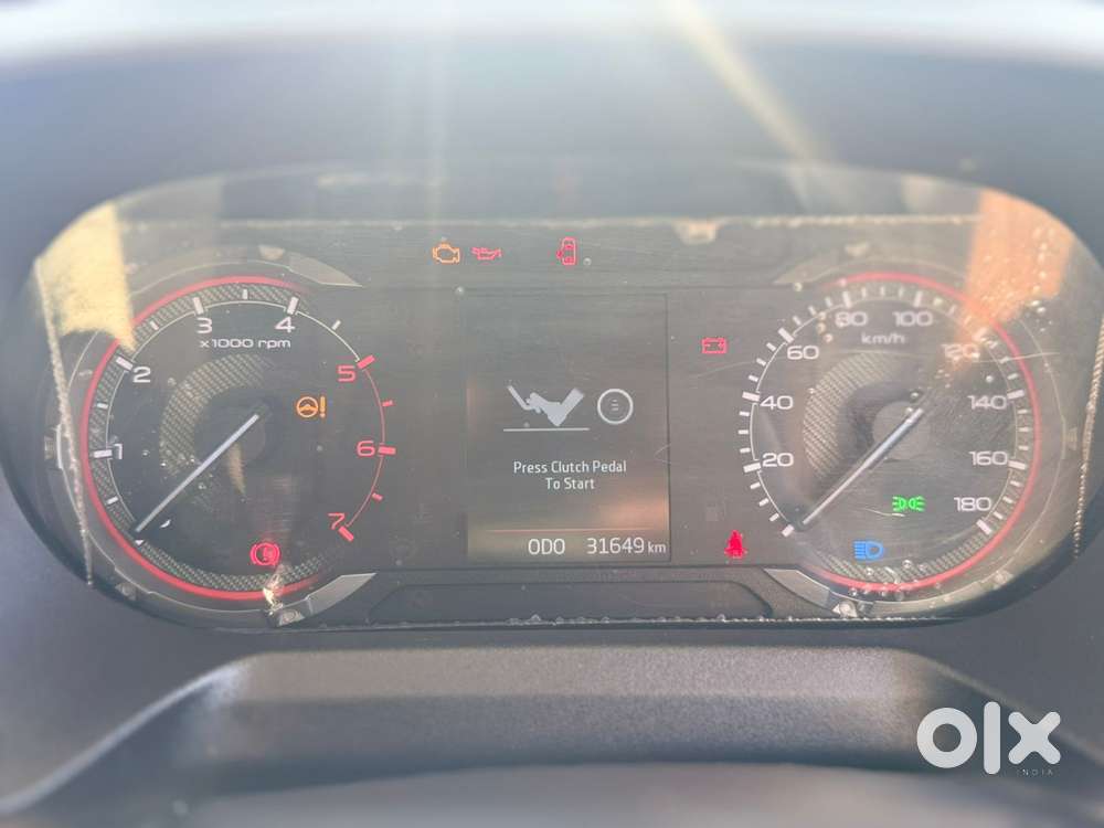 Mahindra Thar Roxx Mx5 Rwd Diesel, 2025, Diesel