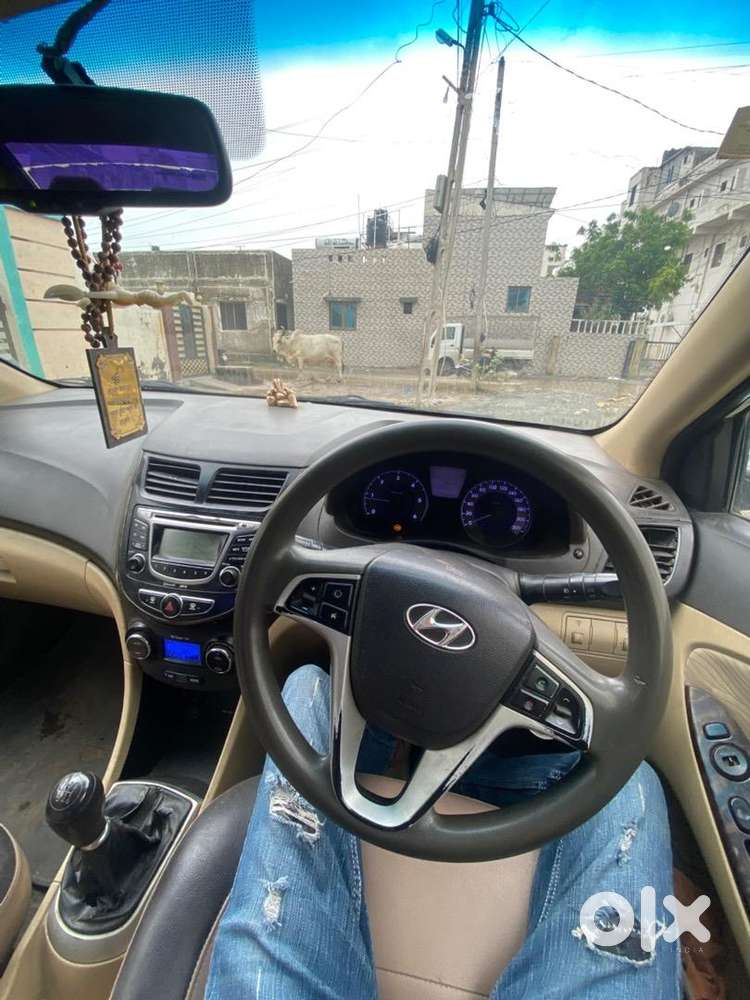 Hyundai Fluidic Verna 2012 Diesel 185000 Km Driven