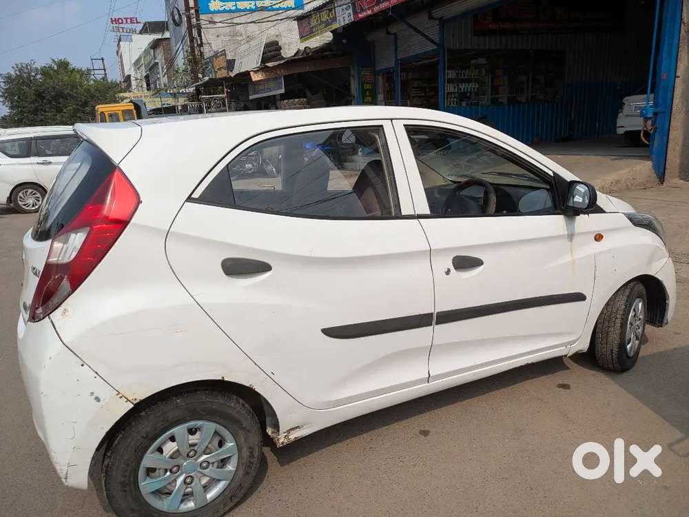 Decent Condition Hyundai Eon Petrol+lpg