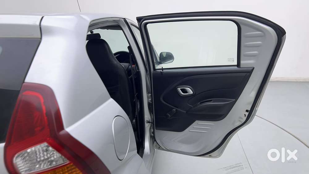 Datsun Redigo 2020-2022 1.0 T (o) Amt, 2018, Petrol