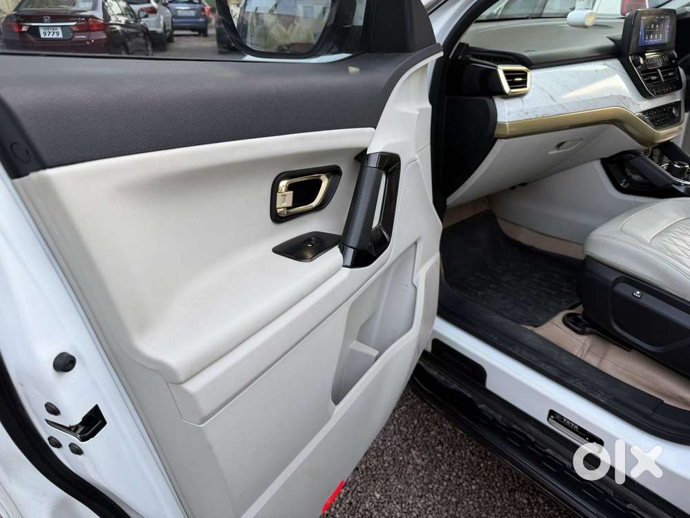 Tata Safari 2.0 Kryotec Xza Plus Gold 7 Str, 2023, Diesel