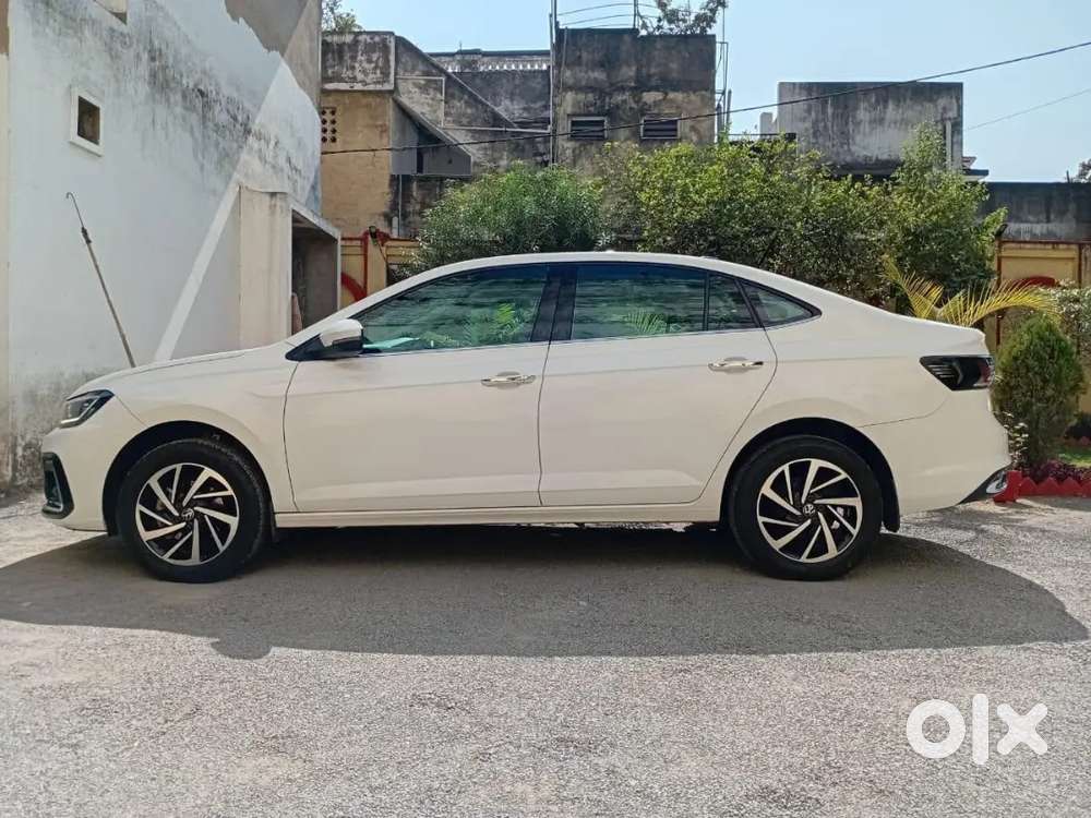 Volkswagen Virtus 2024 Petrol 24000 Km Driven