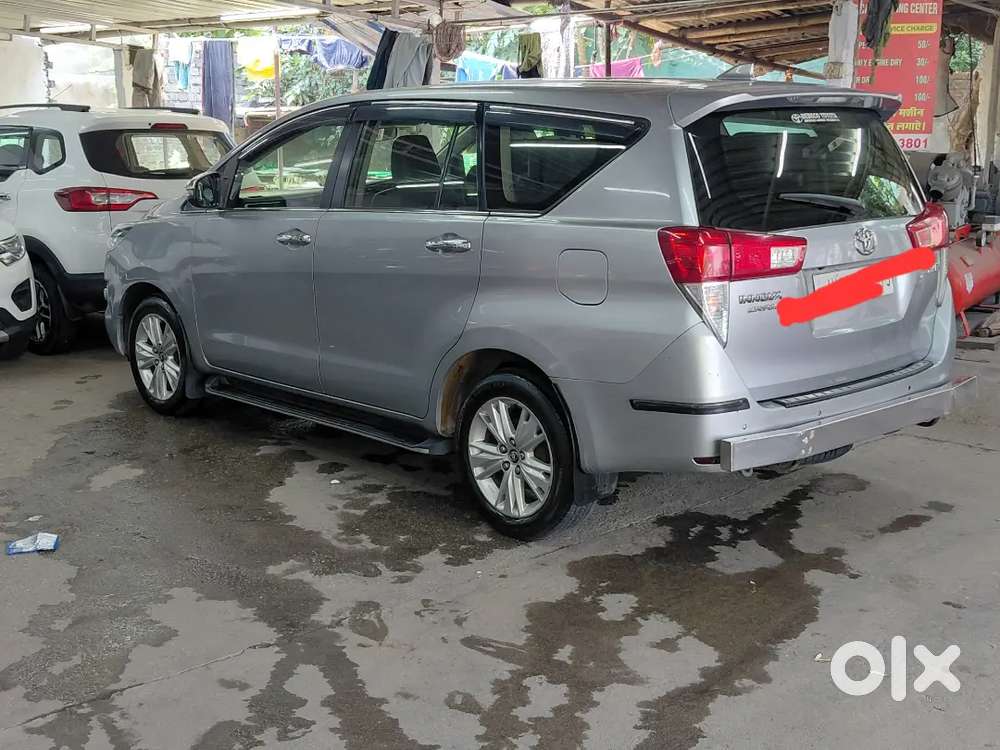 Toyota Innova Crysta 2.4 2020