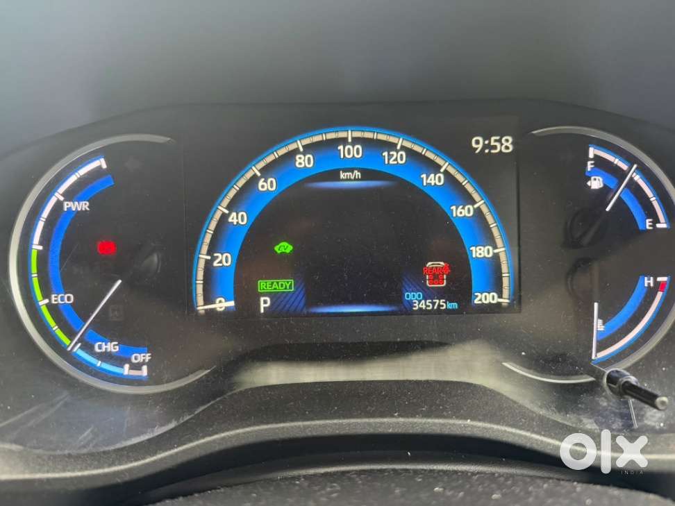 Toyota Innova Hycross 2.0 Zx Hybrid 7 Str, 2024, Petrol