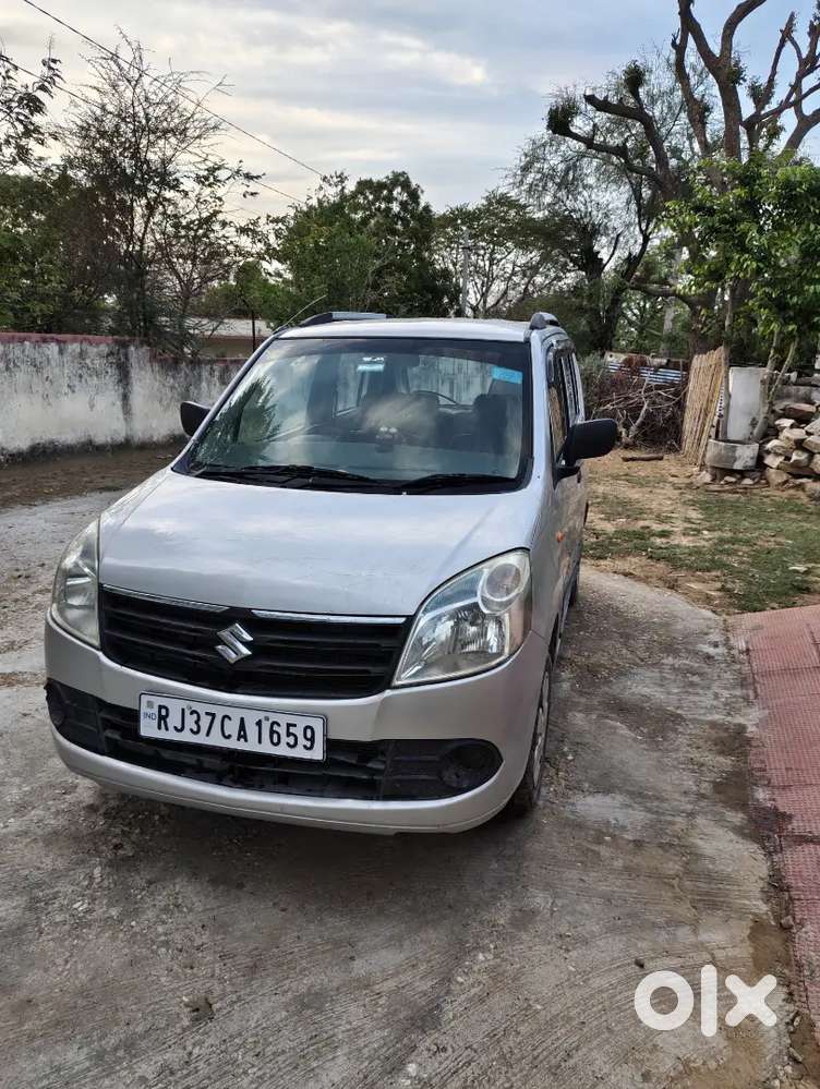 Maruti Suzuki Wagon R 2011 Petrol & Gas Kit Good Condition