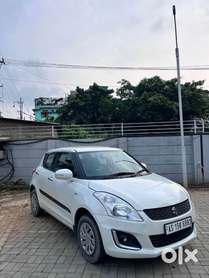 Maruti Suzuki Swift Vxi 1.2 Abs Bs-iv, 2017, Petrol