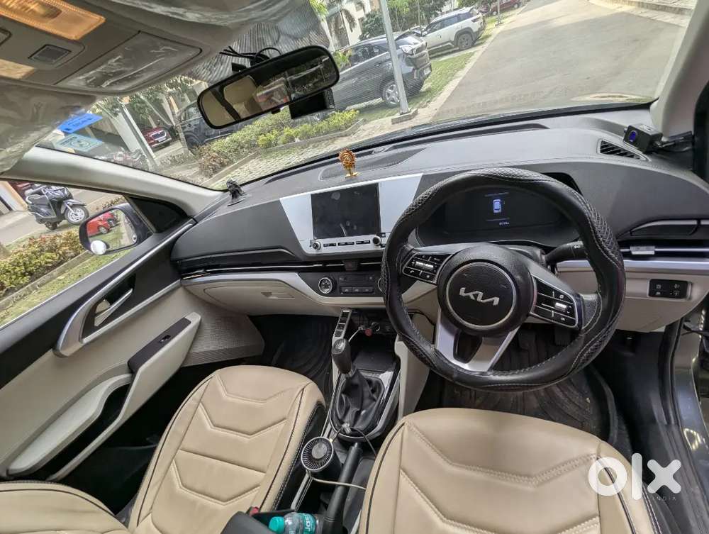 Kia Carens 2023 Diesel 21000 Km Driven