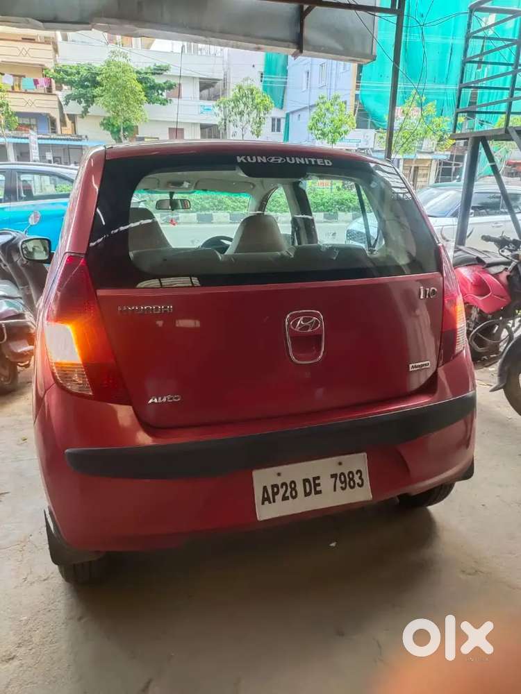 I10  Automatic Red, Well-maintained Valid Till 2030