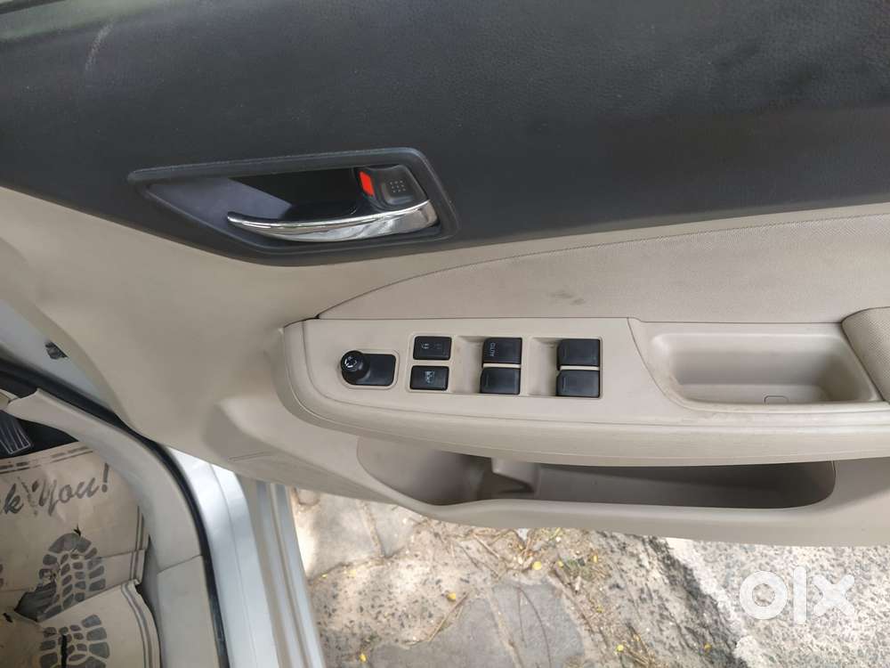 Maruti Suzuki Swift Dzire 1.3 Vxi, 2017, Petrol