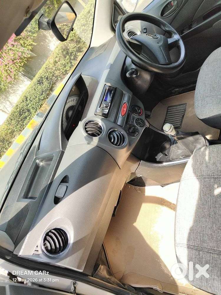 Toyota Etios Liva 2011-2012 G, 2012, Cng & Hybrids