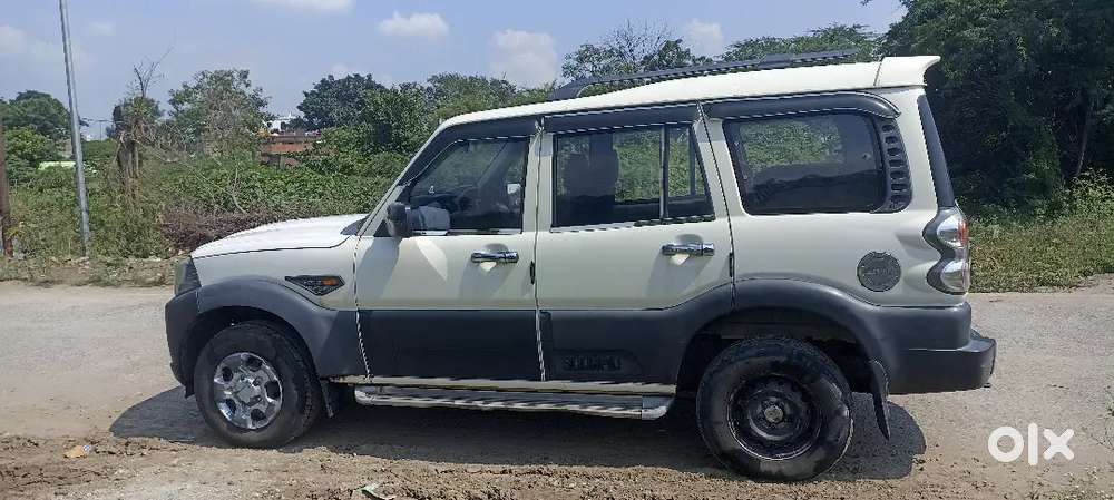 Mahindra Scorpio 2.5 2015