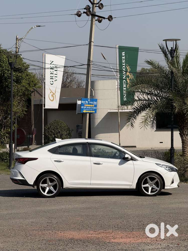 Hyundai Verna 1.5 Sx Diesel At, 2022, Diesel