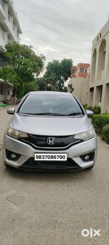Honda Jazz 2015 Petrol Well Maintained