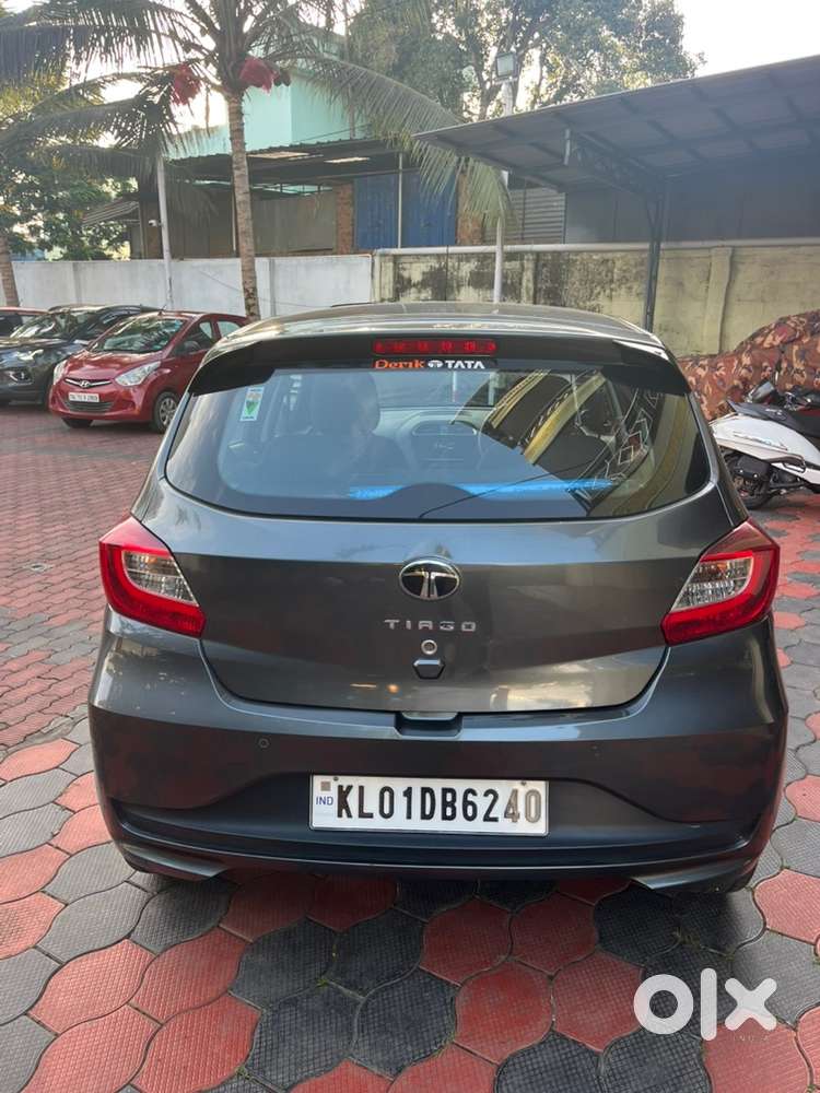 Tata Tiago Petrol Manual 2024