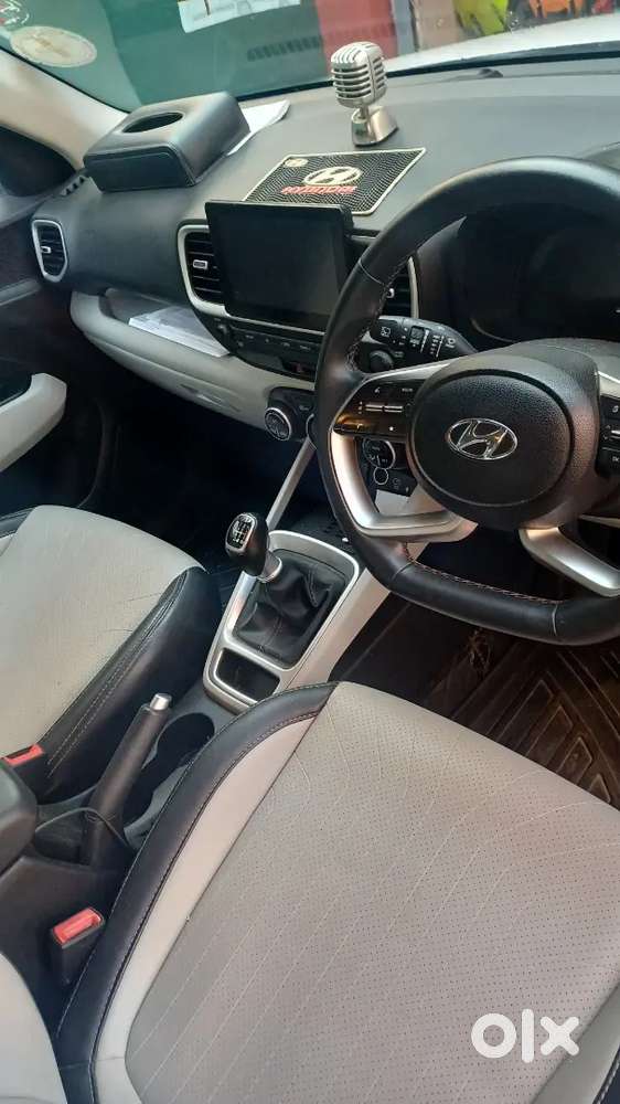 Hyundai New Venue 2022 Diesel 50000 Km Driven