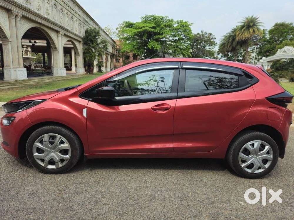 Tata Altroz 1.5 Xt Luxe Diesel, 2023, Diesel
