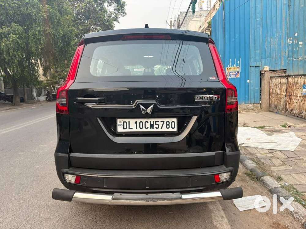 Mahindra Scorpio-n 2.0 Z2 Petrol Mt 7 Str, 2023, Petrol