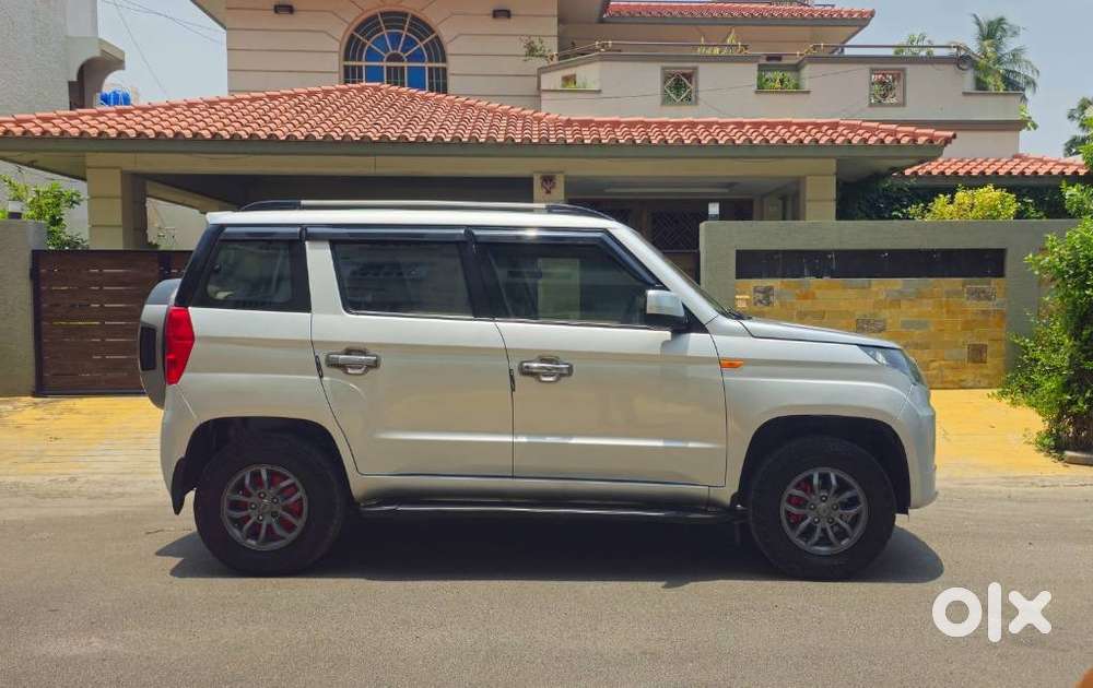 Mahindra Tuv 300 T10, 2018, Diesel