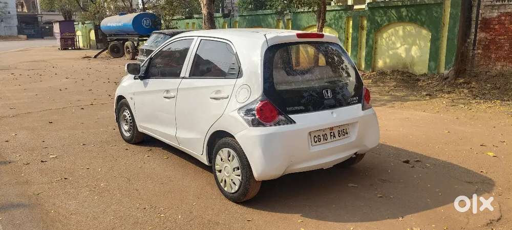 Honda Brio 2013 Petrol Well Maintained