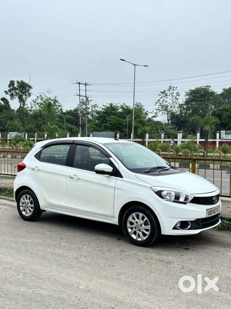 Tata Tiago 1.2 Revotron Xz Plus, 2016, Petrol