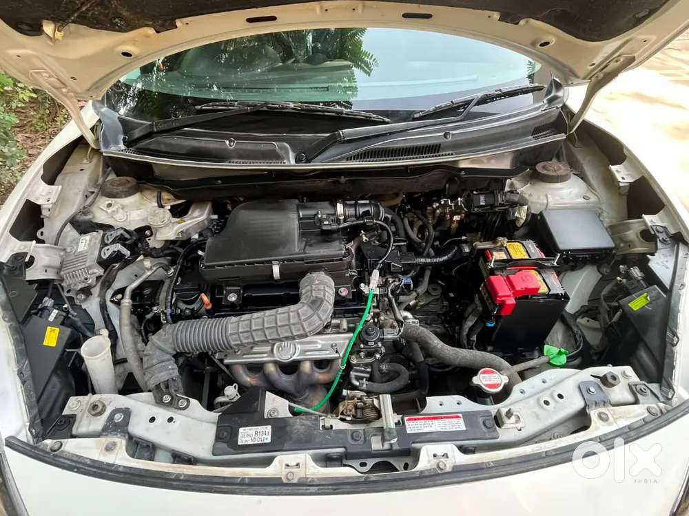 Maruti Suzuki Swift Vxi 2024