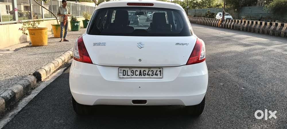 Maruti Suzuki Swift 1.2 Vxi (o), 2013, Petrol