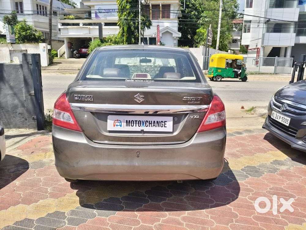 Maruti Suzuki Swift Dzire Vxi Optional, 2016, Petrol