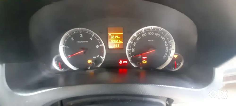 Maruti Suzuki Swift Dzire 2014 Diesel Manual