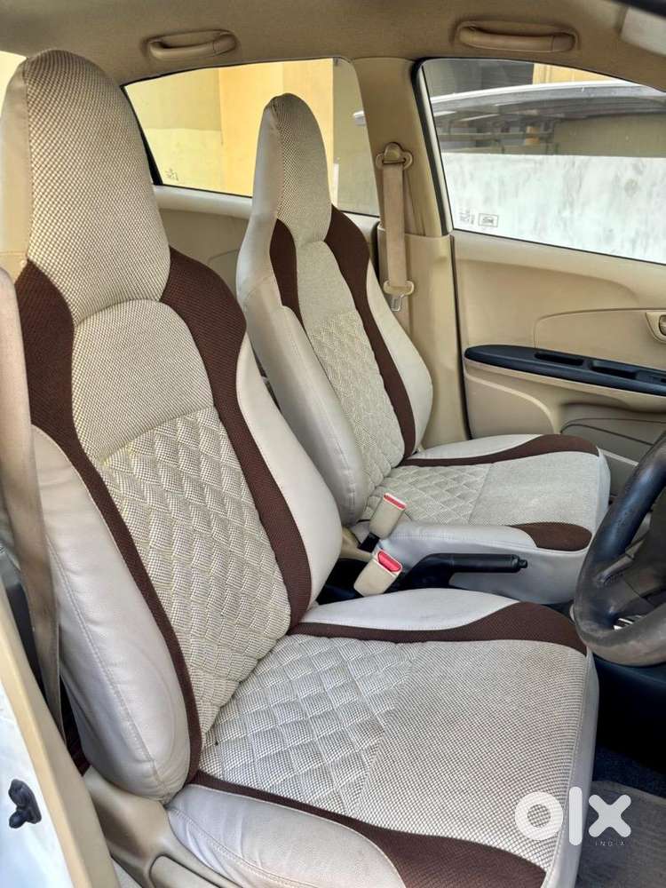 Automatic Gear Honda Amaze Well Maintained