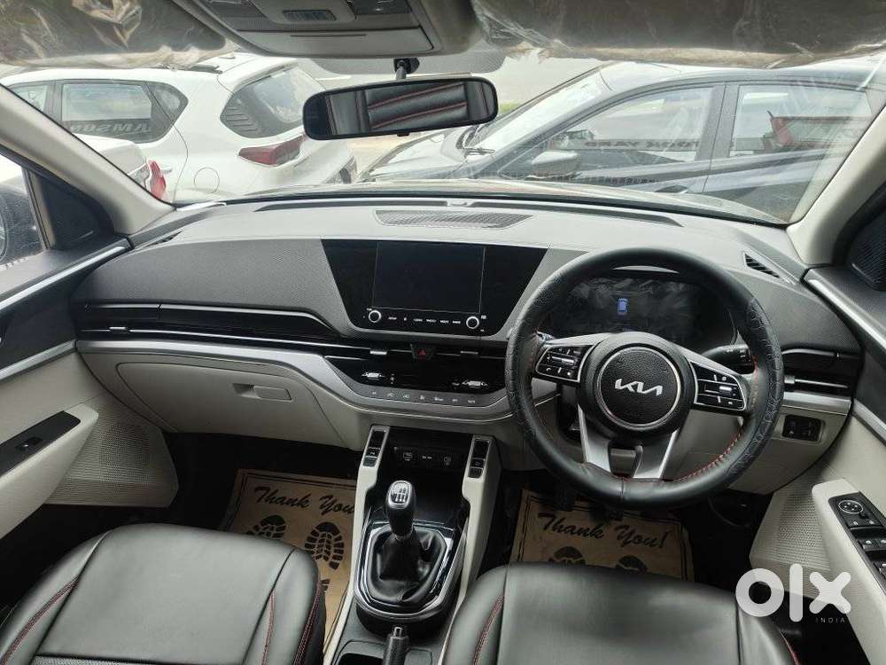 Kia Carens 1.5 Prestige 7 Str, 2024, Petrol