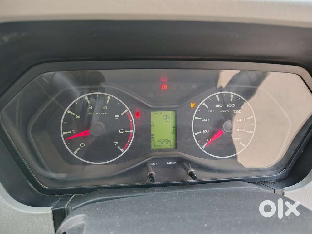 Mahindra Scorpio S6 Plus, 2016, Diesel