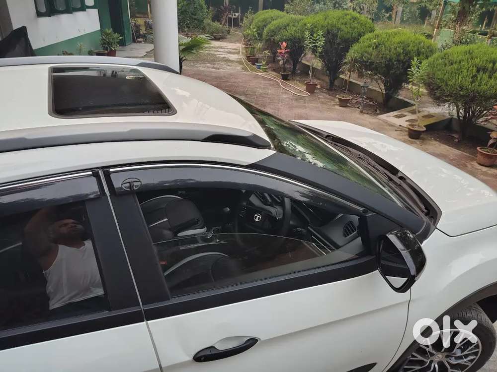 Lifetime Tax Paid. Only 8387 Driven.with Sunroof