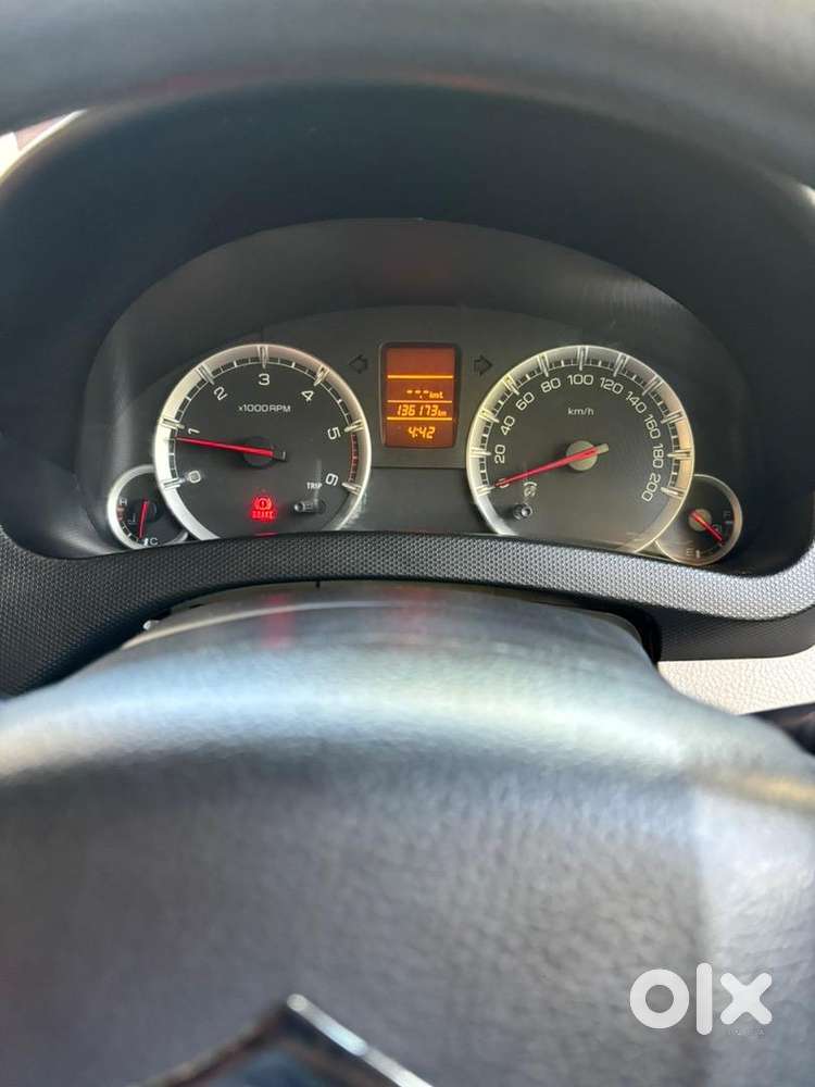 Maruti Suzuki Swift Dzire 2012