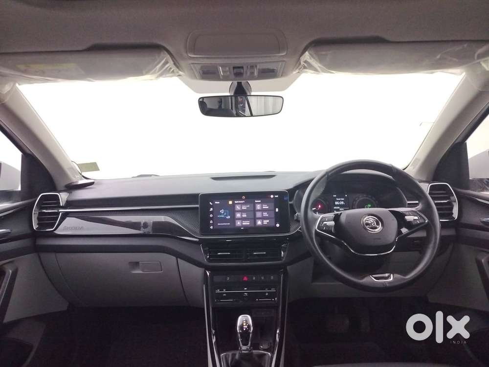 Skoda Kushaq 1.5 Tsi Style (6 Airbags) Dsg, 2022, Petrol