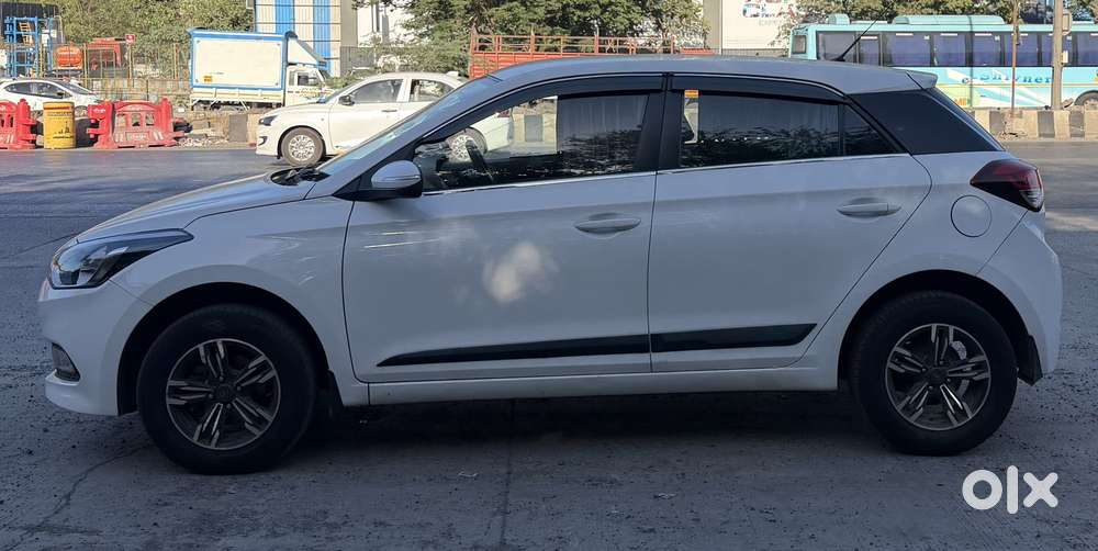 Hyundai I20 Sportz 1.2 Bs-iv, 2017, Petrol