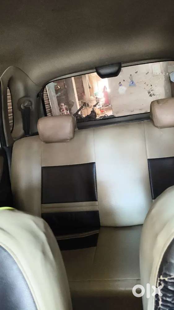 Good Condition And Full Working Condition No Problem In Car