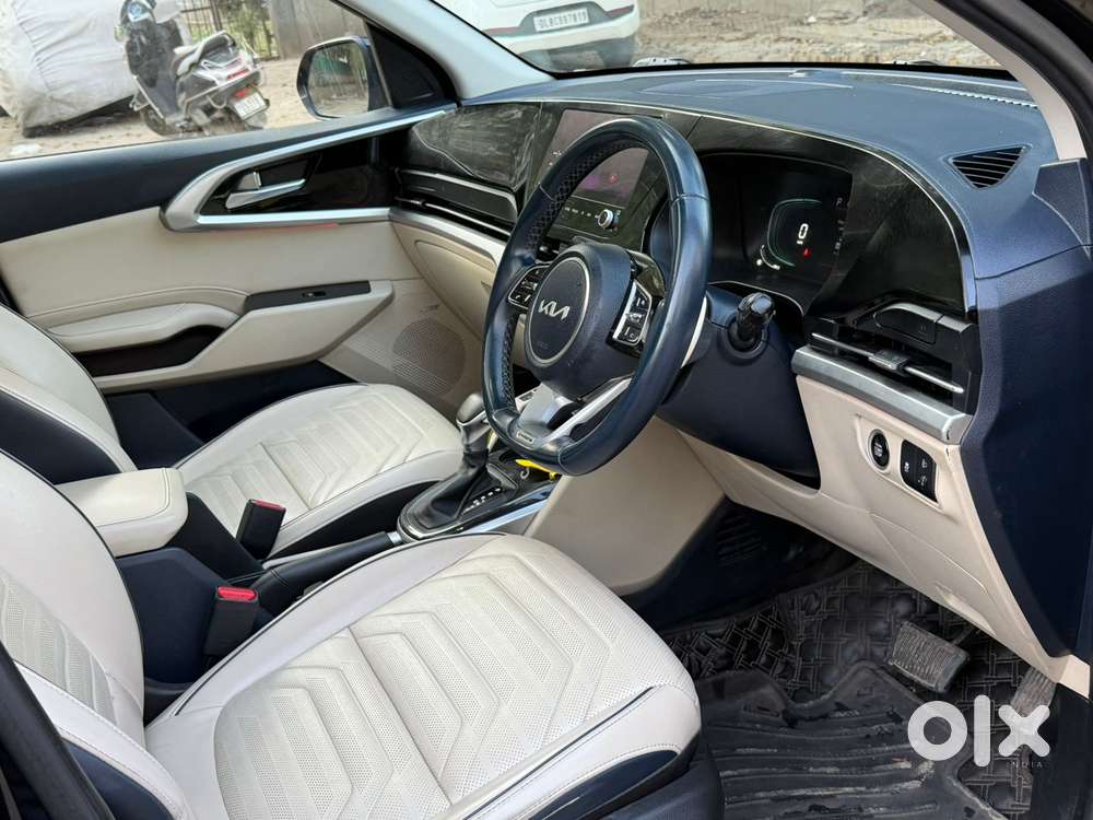 Kia Carens 1.5 Luxury Plus Diesel At 7 Str, 2023, Diesel