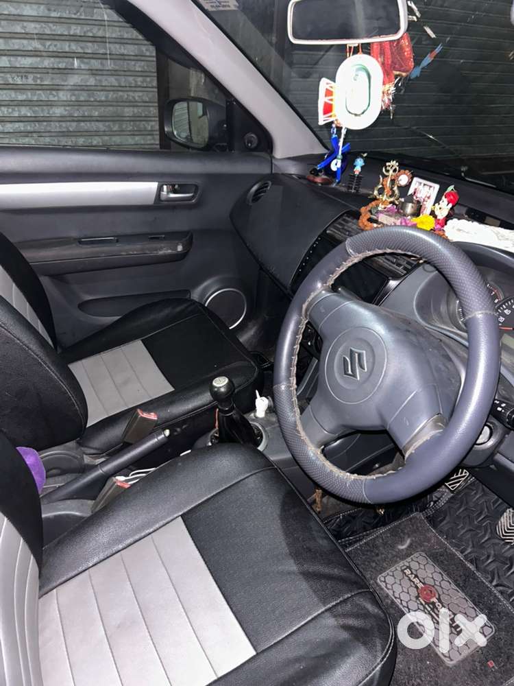 Maruti Suzuki Swift Petrol 2010