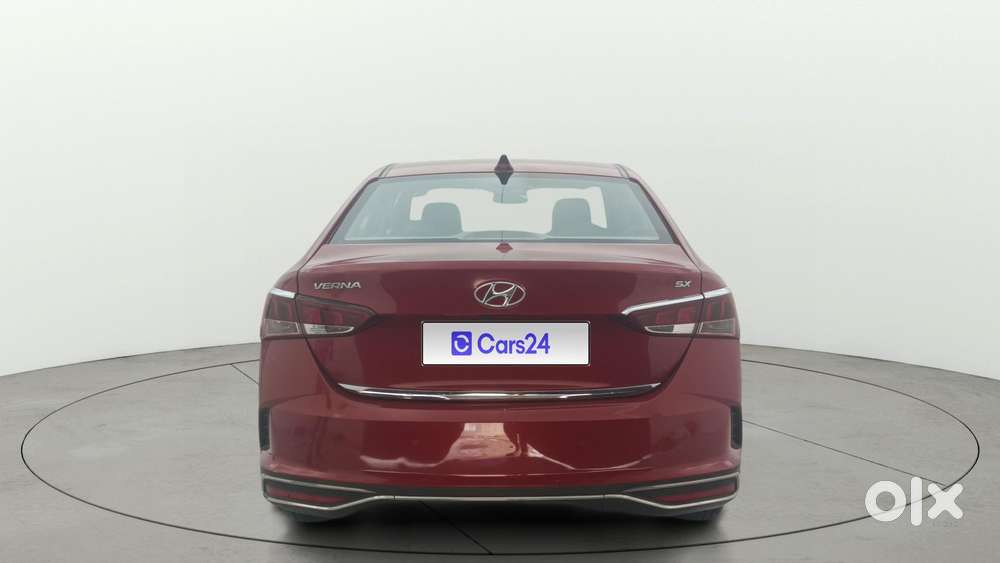 Hyundai Verna 1.5 Sx Vtvt Ivt, 2021, Petrol