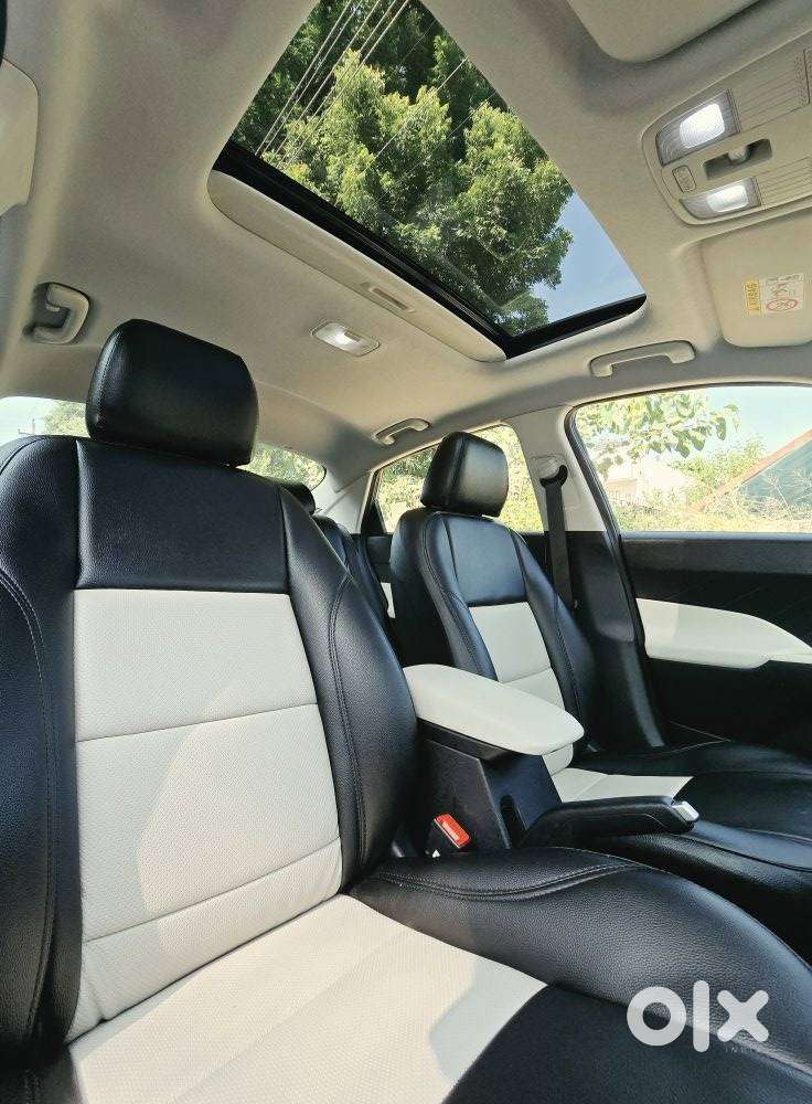 Hyundai Verna 1.5 Sx Vtvt, 2024, Petrol
