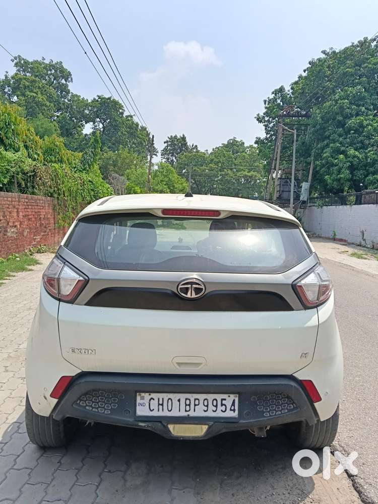 Tata Nexon 1.5 Revotorq Xm, 2017, Diesel