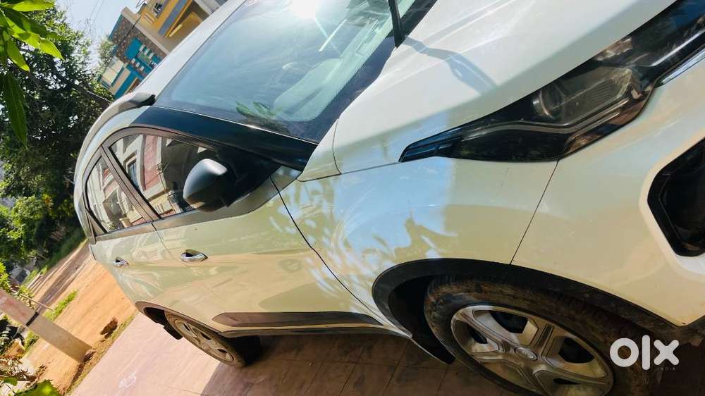 2021 Tata Nexon Xm(s) Plus, Complete Showroom Record, Sunroof
