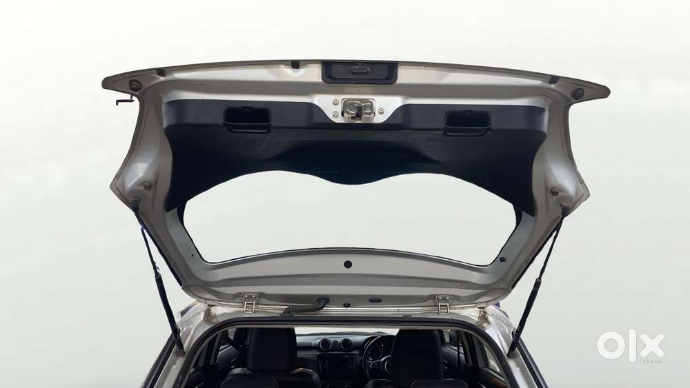 Maruti Suzuki Swift Vxi, 2020, Petrol
