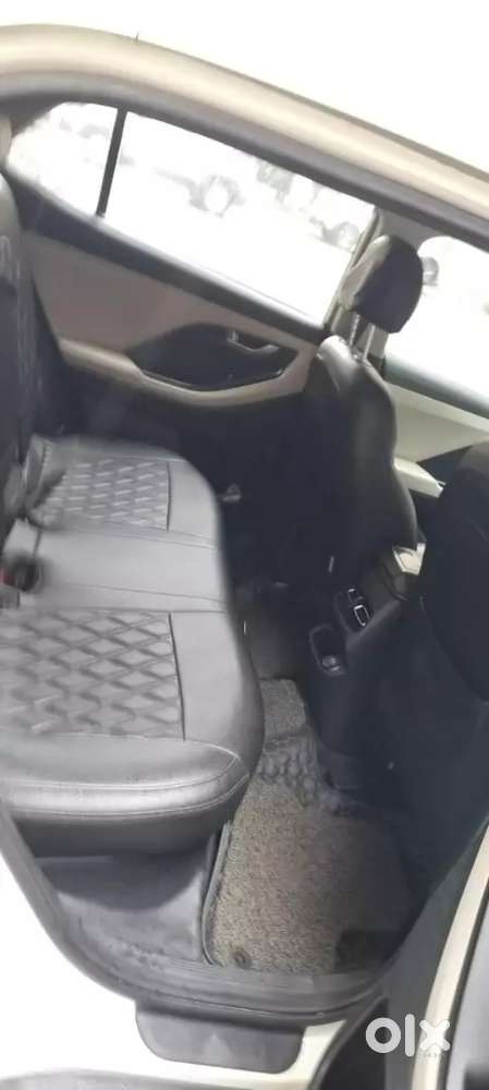 Selling Hyundai Creta Sx Cvt 2022 Petrol Cvt